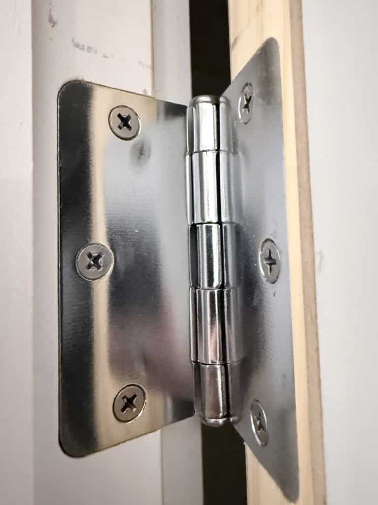 hinge detail